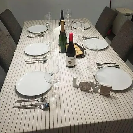 80 M2 Recien Reformado, Acogedor Y Elegante. Lägenhet