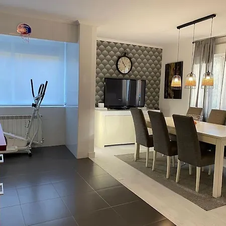 80 M2 Recien Reformado, Acogedor Y Elegante. Daire