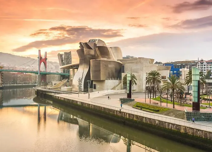 80 M2 Recien Reformado, Acogedor Y Elegante.